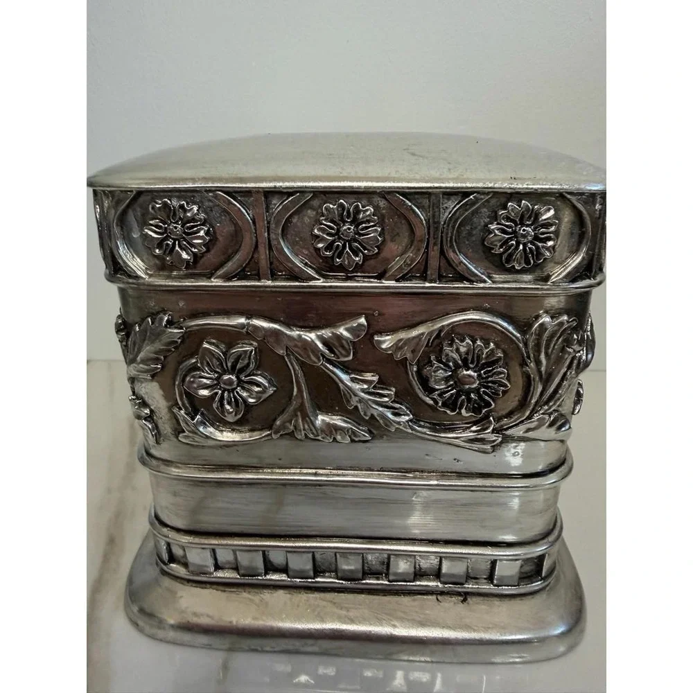 Metallic Finish Embellished Resin Tissue Box Cover Hollywood Regency Repousse